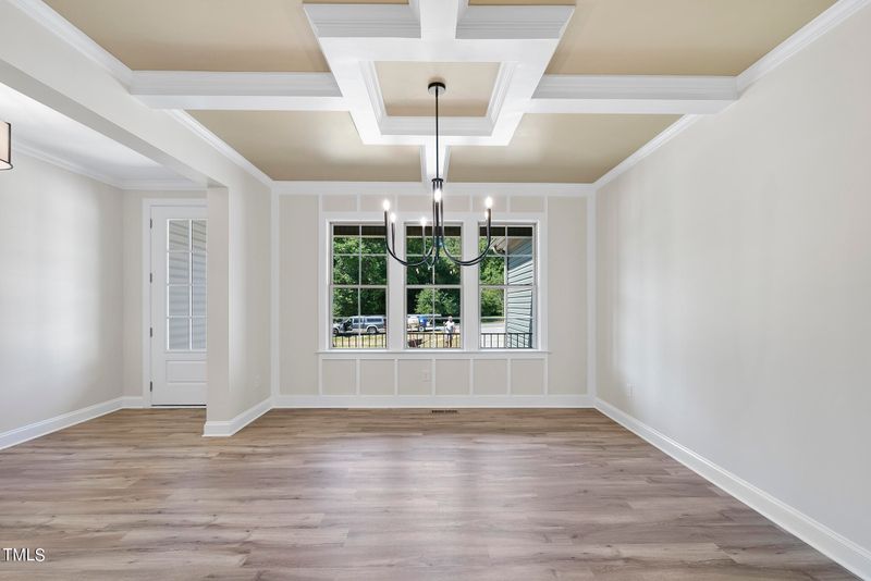 75 Pilot Ridge Rd, Zebulon, NC 27597