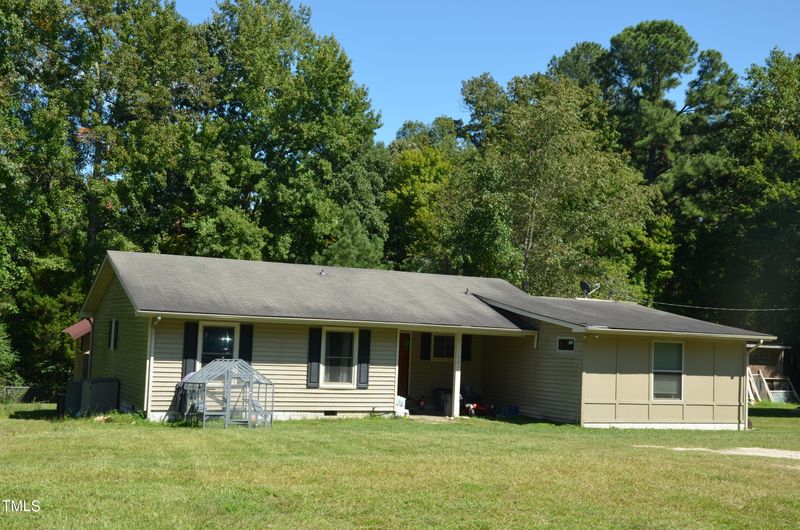 75 Pine Dr, Youngsville, NC 27596