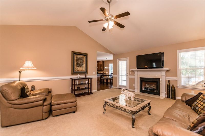 75 Pistachio Ln, Smithfield, NC 27577