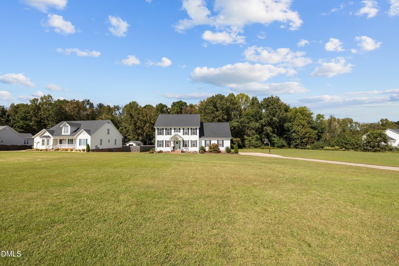 75 Santa Gertrudis Dr, Clayton, NC 27520