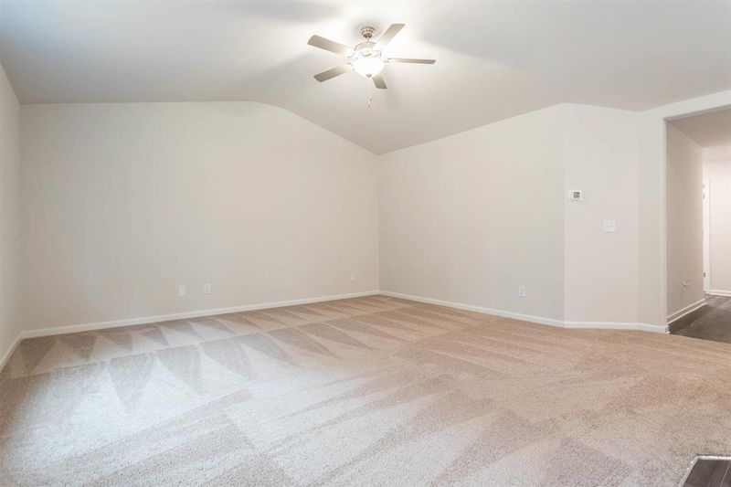 75 Shallow Dr, Youngsville, NC 27596