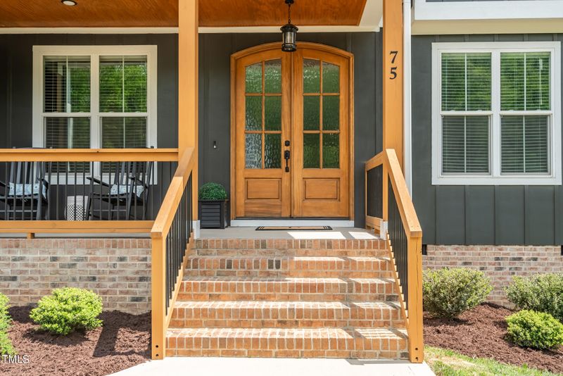 75 Willow Bend Dr, Youngsville, NC 27596