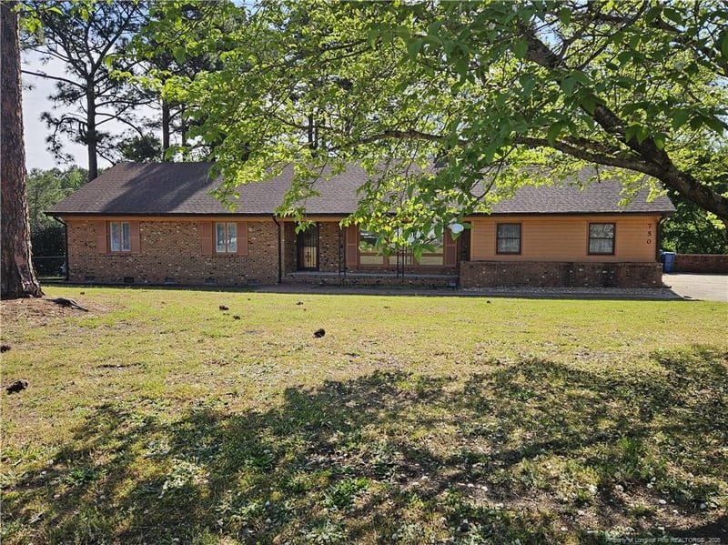 750 Galloway Dr, Fayetteville, NC 28303