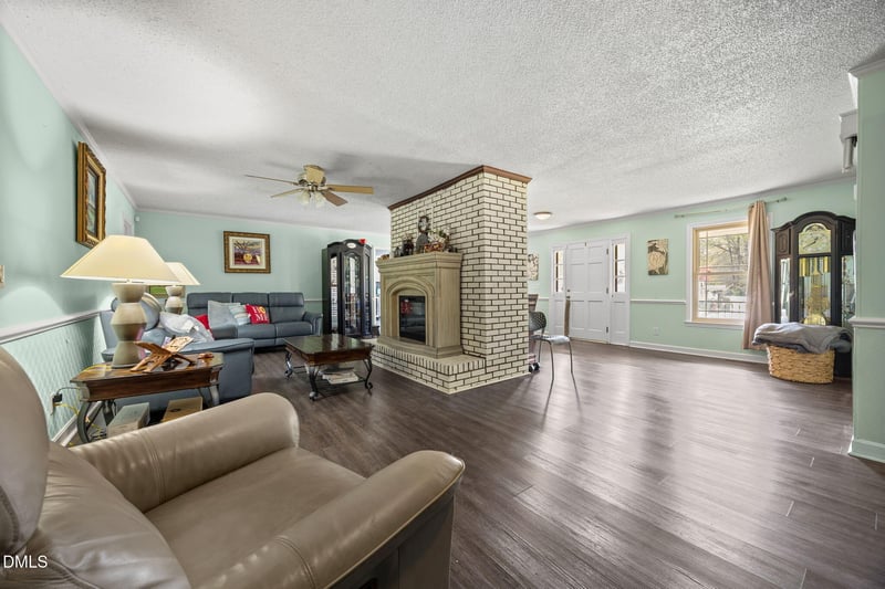 750 Greenleaf Rd, Angier, NC 27501