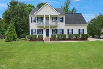 750 Raymond Dr, Clayton, NC 27527