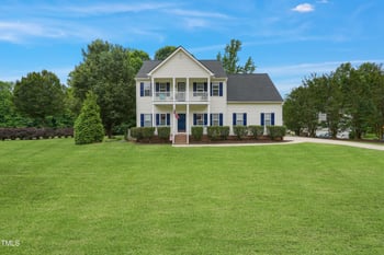 750 Raymond Dr, Clayton, NC 27527