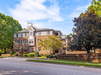 750 Washington St #205, Raleigh, NC 27605