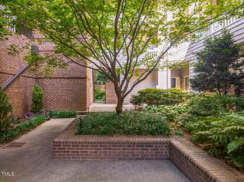 750 Washington St #205, Raleigh, NC 27605