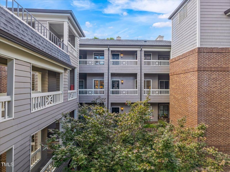 750 Washington St #205, Raleigh, NC 27605