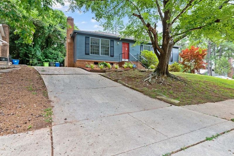 7500 Idolbrook Ln, Raleigh, NC 27615