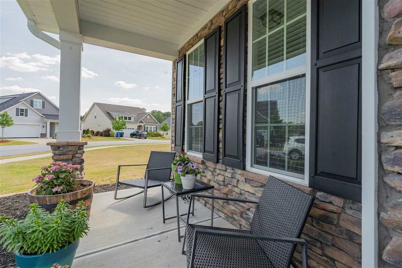 7501 Poplar Meadow Ln, Raleigh, NC 27616