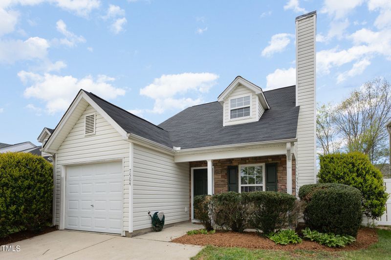 7504 Argent Valley Dr, Raleigh, NC 27616