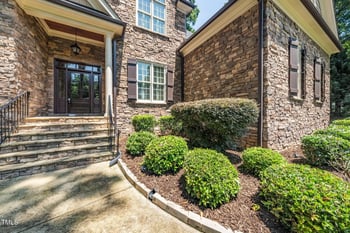 7504 Sextons Creek Dr, Raleigh, NC 27614