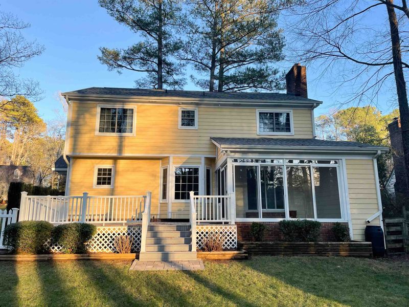 7505 Valley Run Dr, Raleigh, NC 27615