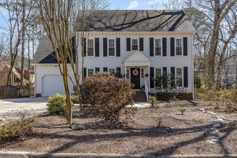 7508 Chippenham Ct, Raleigh, NC 27613