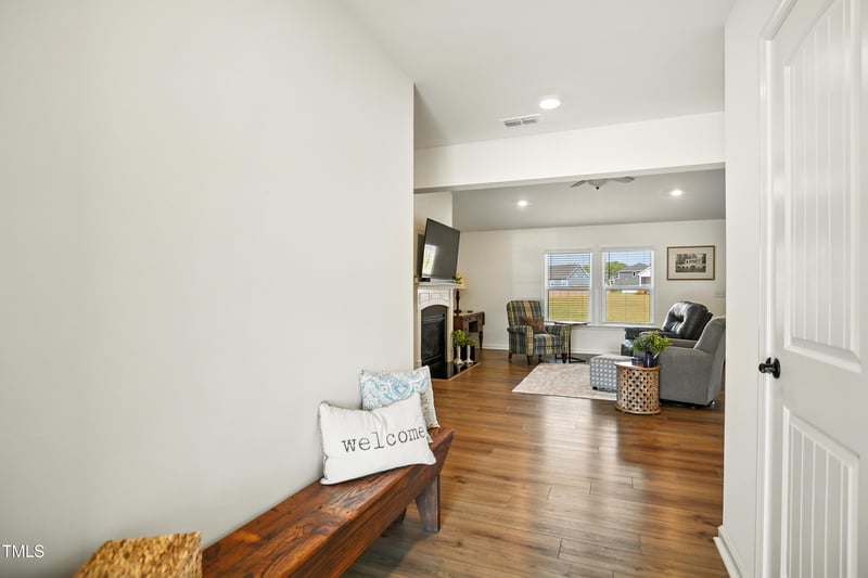 7508 Frasier Fir Pl, Willow Springs, NC 27592