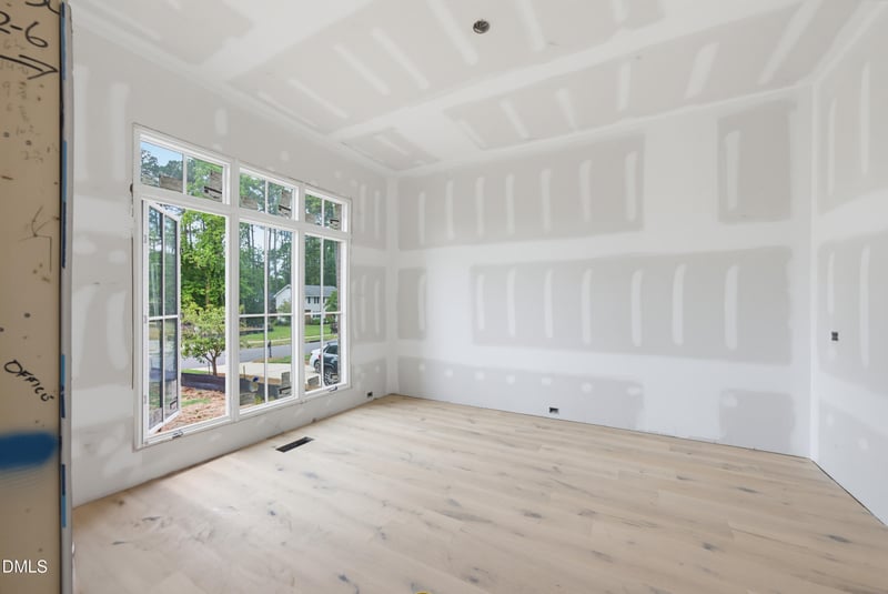 7508 Grist Mill Rd, Raleigh, NC 27615