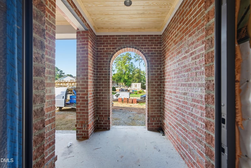 7508 Grist Mill Rd, Raleigh, NC 27615
