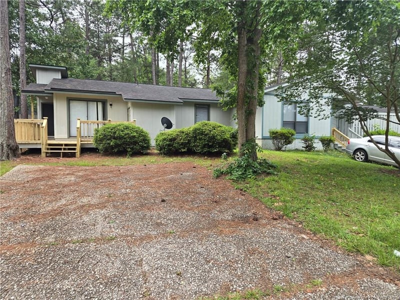 751-755 Hedgelawn Way, Fayetteville, NC 28311