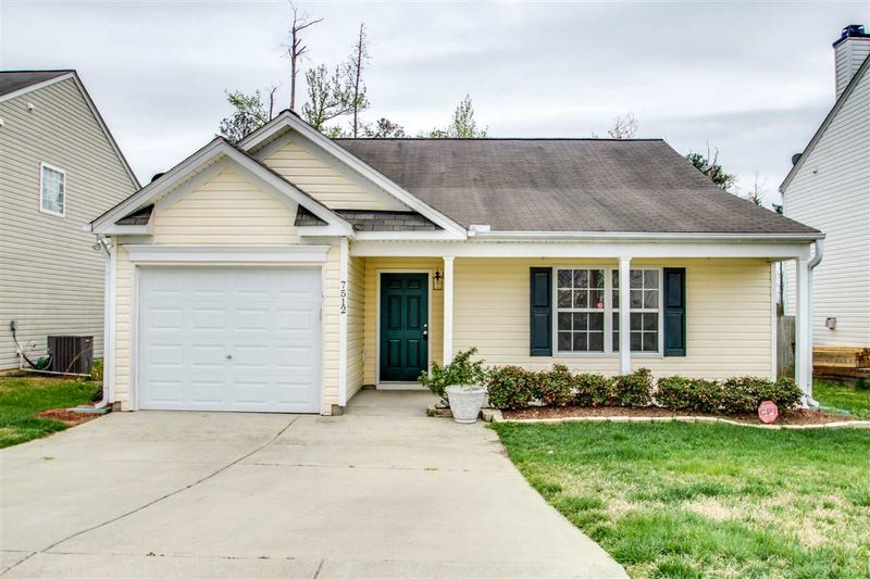 7512 Brighton Village Dr, Raleigh, NC 27616