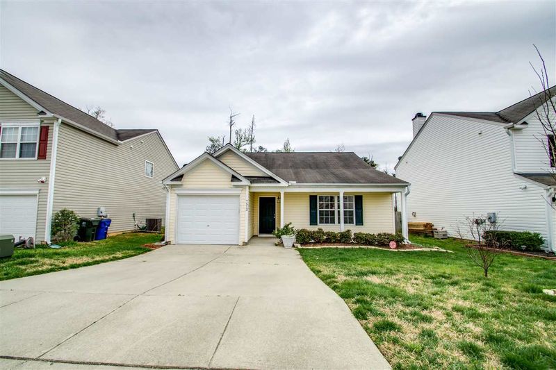 7512 Brighton Village Dr, Raleigh, NC 27616