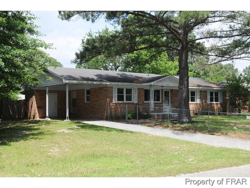 7515 Southgate Rd, Fayetteville, NC 28314