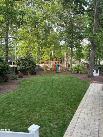 7517 Chippenham Ct, Raleigh, NC 27613