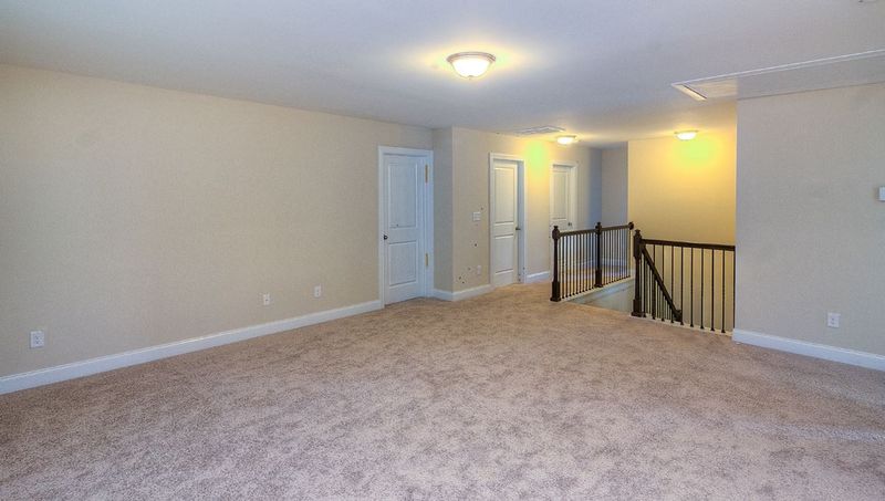 7518 Mapleshire Dr, Raleigh, NC 27616