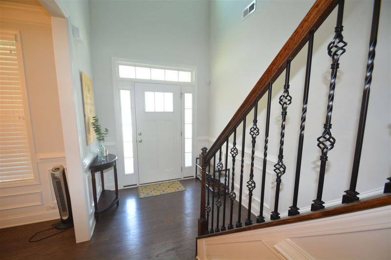 7519 Mapleshire Dr, Raleigh, NC 27616