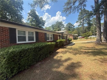 752 Chadwick Rd, Fayetteville, NC 28301