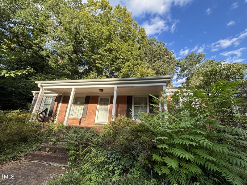 752 Currituck Dr, Raleigh, NC 27609