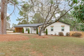 752 Willow St, Angier, NC 27501