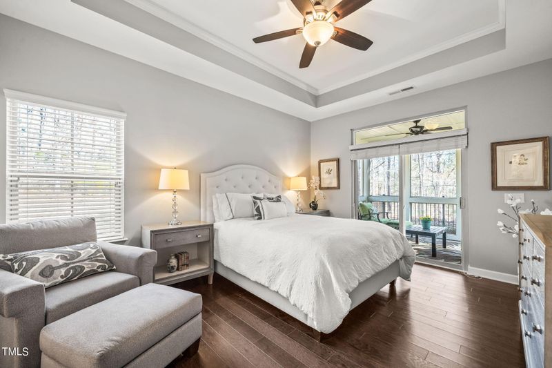 7520 Courtyard Pl, Cary, NC 27519