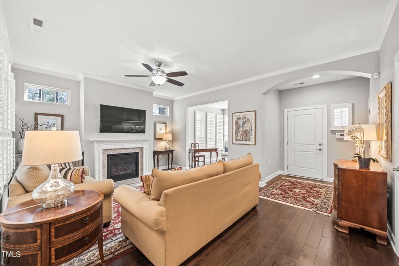 7520 Courtyard Pl, Cary, NC 27519