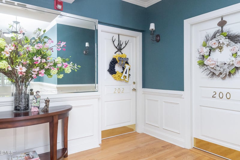 7520 Lead Mine Rd #202, Raleigh, NC 27615