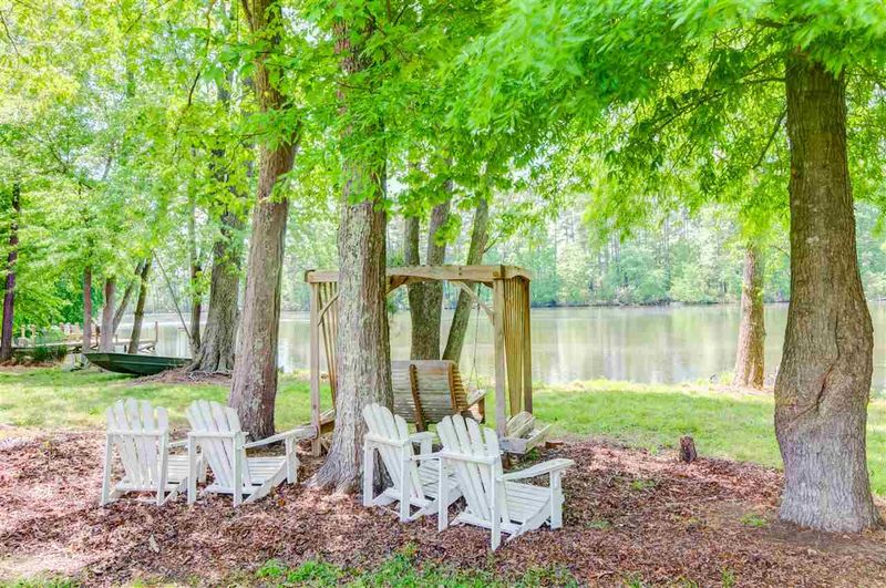 7520 Orchard Crest Ct, Apex, NC 27539
