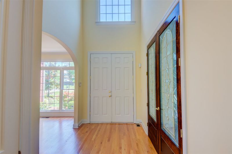 7520 Orchard Crest Ct, Apex, NC 27539