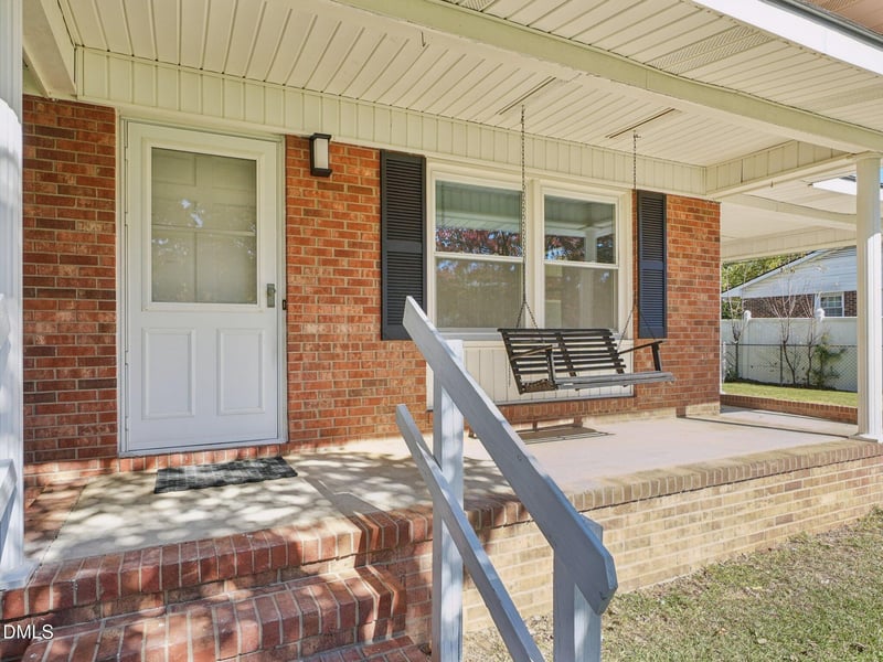 7522 Bridgeman Dr, Fayetteville, NC 28303