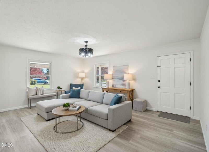 7522 Bridgeman Dr, Fayetteville, NC 28303