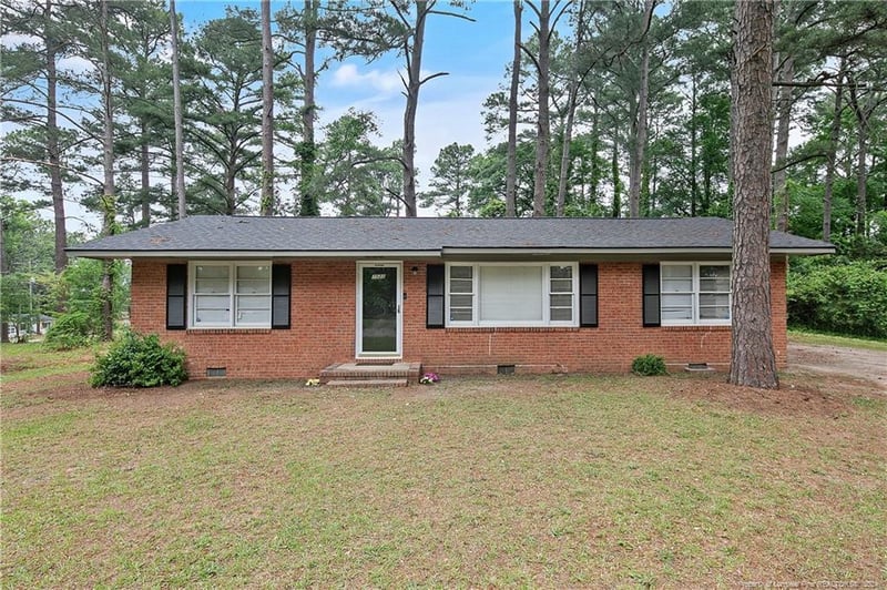 7522 Crown Ave, Fayetteville, NC 28303