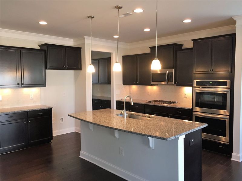 7522 Mapleshire Dr, Raleigh, NC 27616