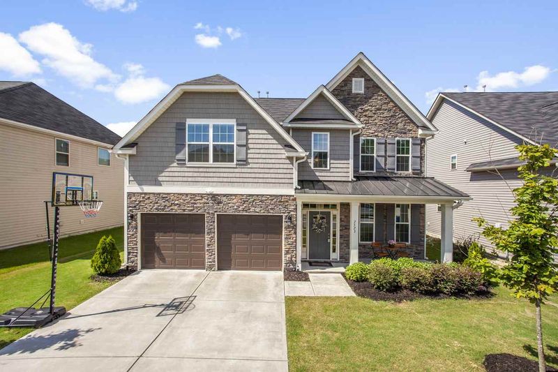7523 Mapleshire Dr, Raleigh, NC 27616