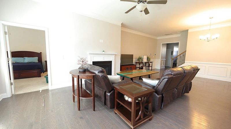 7524 Oakberry Dr, Raleigh, NC 27616