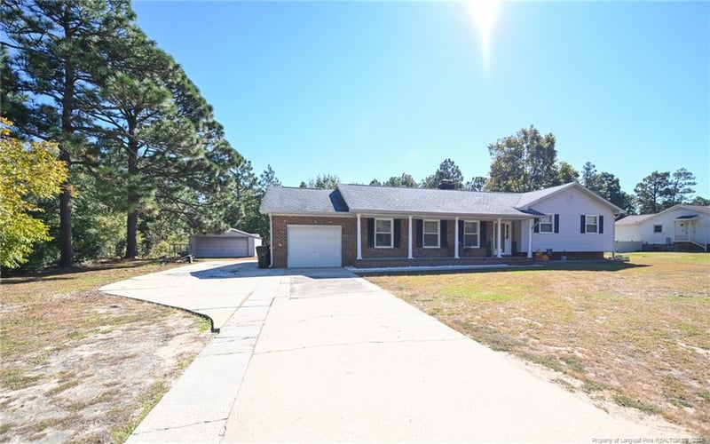 7526 Marie Dr, Fayetteville, NC 28311