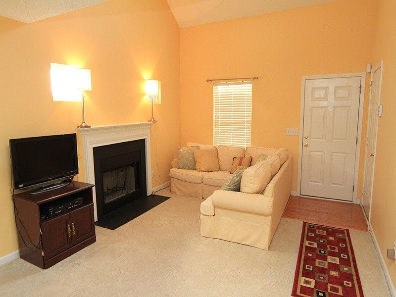 7528 Brighton Hill Ln, Raleigh, NC 27616