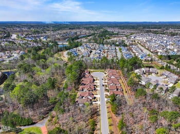 7528 Courtyard Pl, Cary, NC 27519