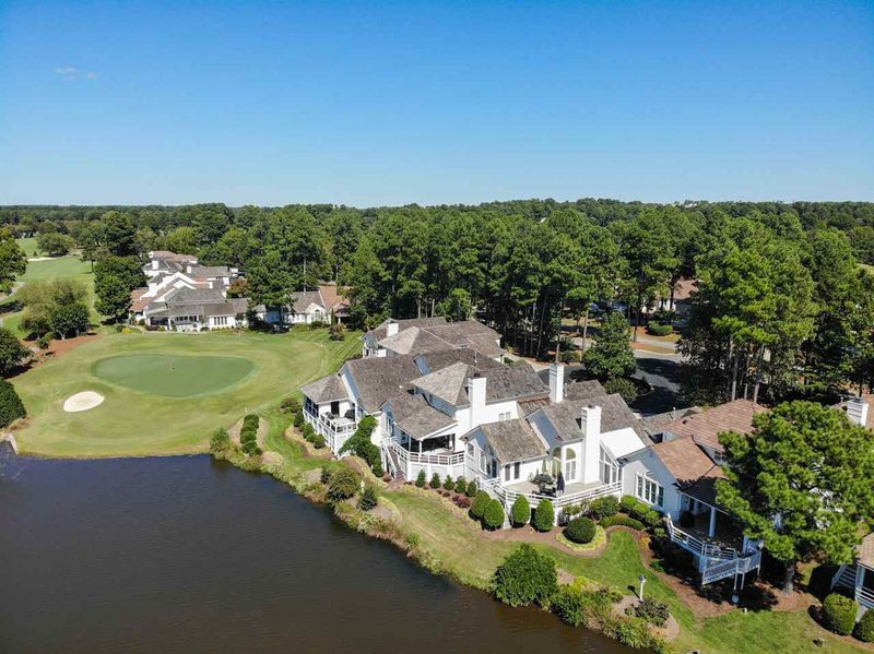 753 Crabtree Crossing Pw, Cary, NC 27513
