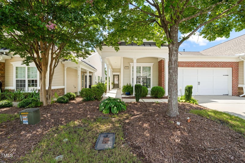 753 Finnbar Dr, Cary, NC 27519