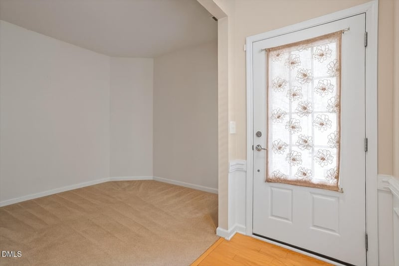 753 Finnbar Dr, Cary, NC 27519