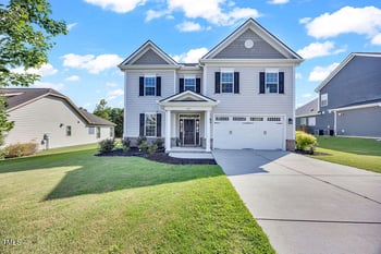 753 Kerr Lake Dr, Fuquay Varina, NC 27526